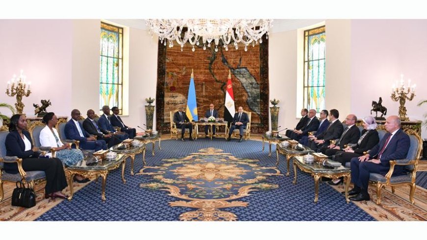 الرئيس عبد الفتاح السيسي يستقبل رئيس جمهورية رواندا بقصر الاتحادية