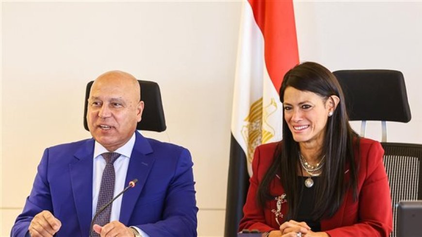 وزير الصناعة يوقع مع مكتب الجايكا بالقاهرة الاتفاقية التمويلية الخاصة بالشريحة الرابعة من المرحلة الأولى للخط الرابع لمترو الأنفاق