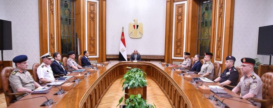 الرئيس السيسي يستعرض مع مدبولي نتائج اجتماعات نيويورك ويرحب بمبادرة ترامب لوقف الحرب في غزة